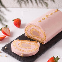 Strawberry Cheesecake Log Cake