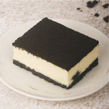 Milk & Cookies Cheesecake Slice